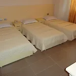 Piazza Hotel 3*
