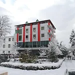 Hotel Piazza 3*
