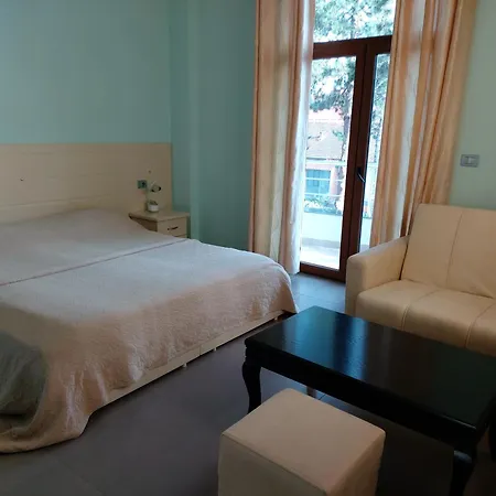 Hotel Piazza 3*