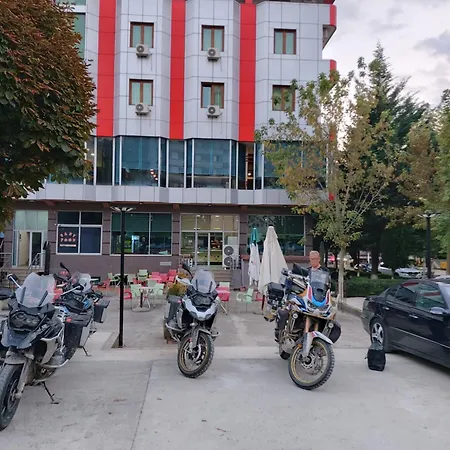 Hotel Piazza 3*