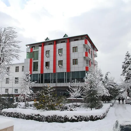 Hotel Piazza 3*