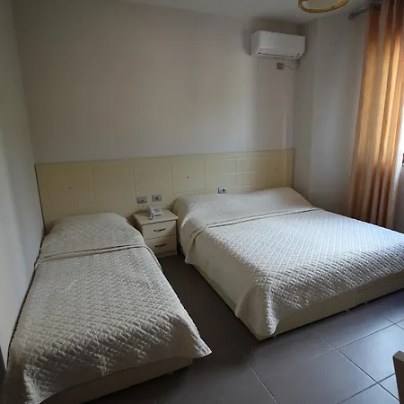 Piazza 3* Peshkopi