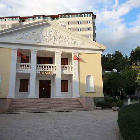 Hotel Piazza 3*