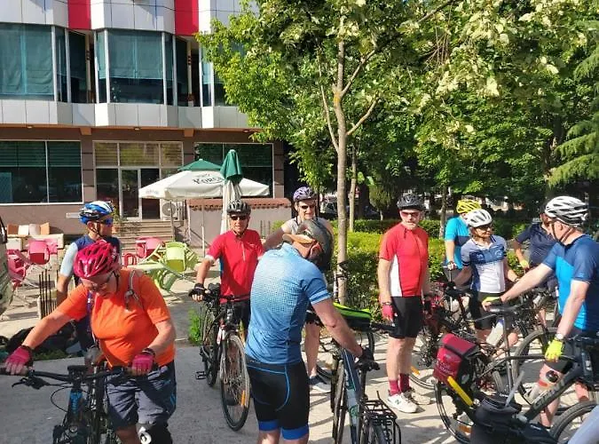 Piazza Hotell Peshkopi