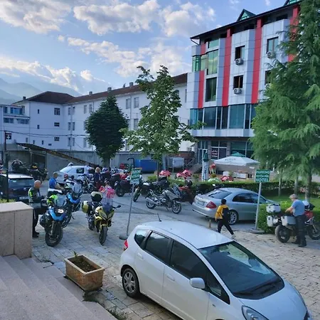 ピアッツァ ホテル