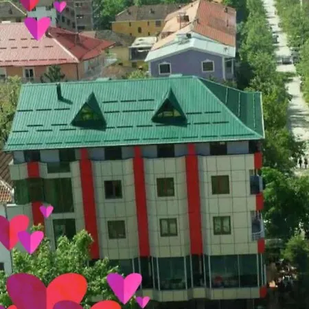 ピアッツァ ホテル Peshkopi